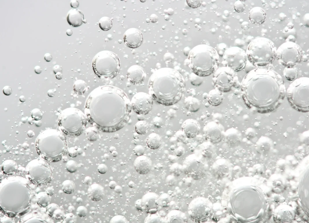 Rumore da flusso bifase nei sistemi di refrigerazione